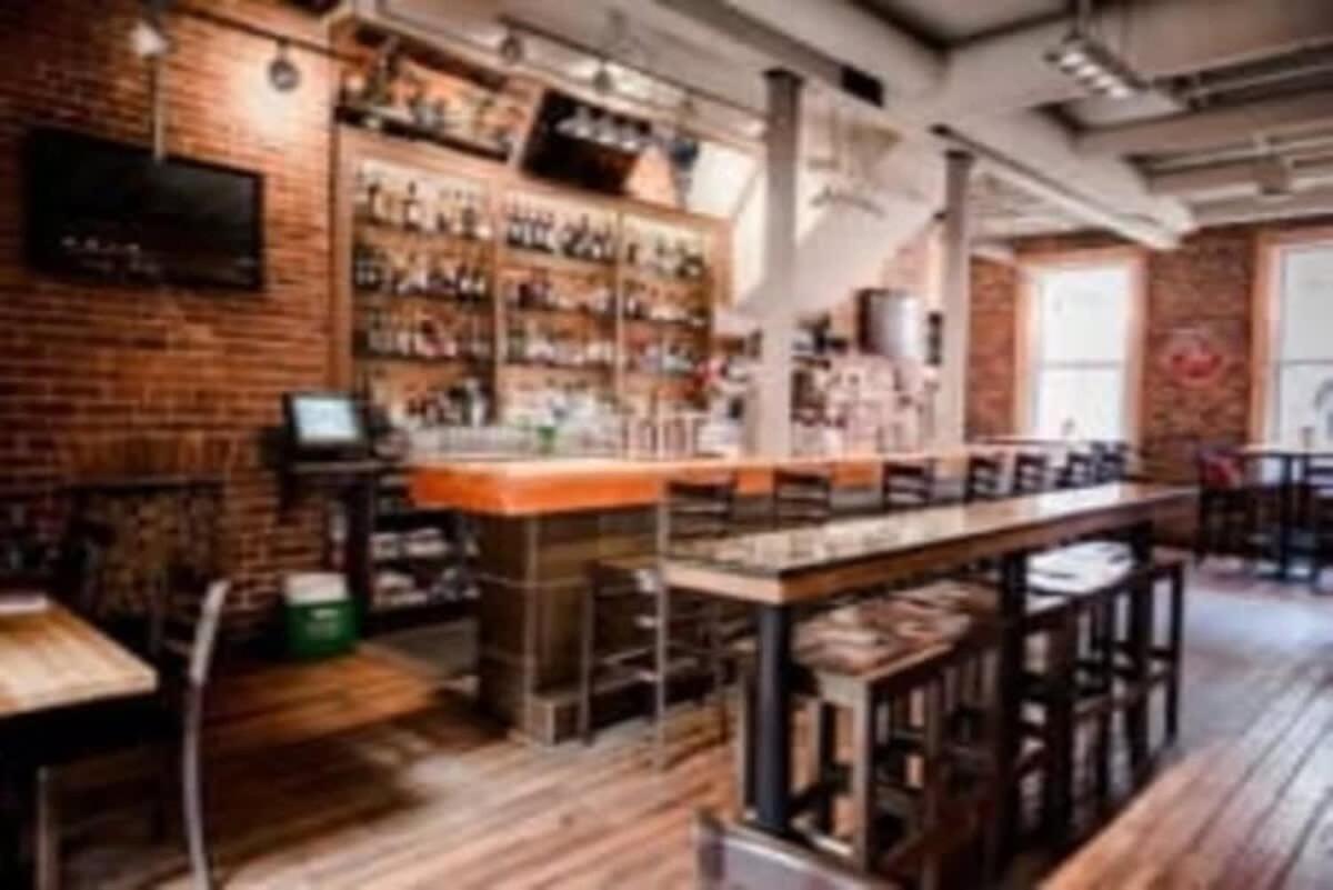 New Large Luxurious 2Br Condo In The Heart Of Uptown Coffee, Wifi 세인트존 외부 사진